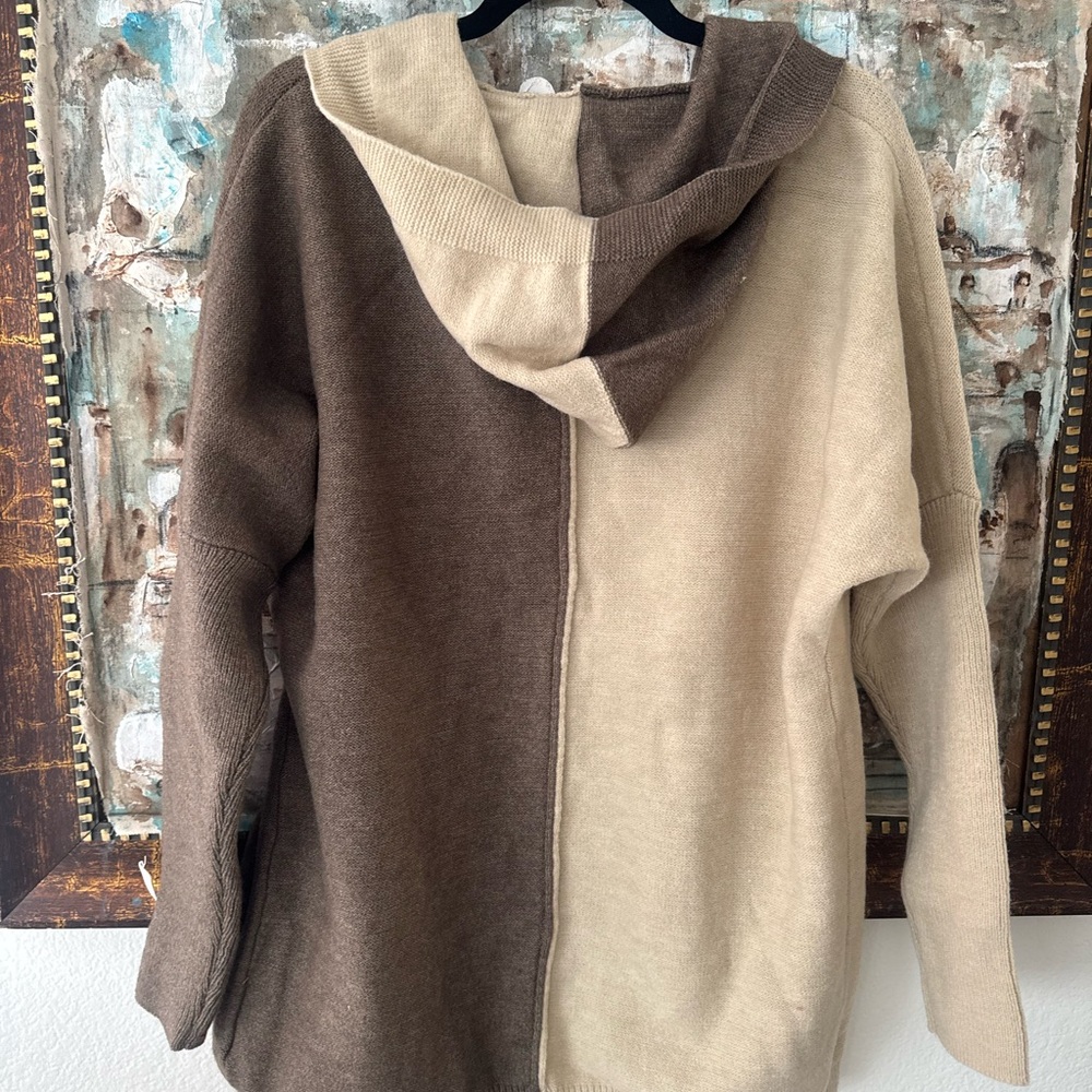 Two-Tone Open Front Cardigan - Picture 4 of 4